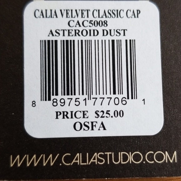 CALIA Velvet Cap - Picture 5 of 5